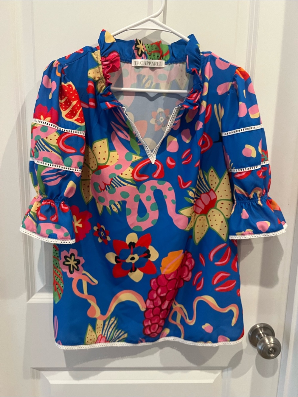 T & C Apparel Top Size Medium